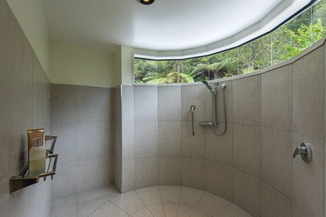 Photo of property in 42 Tongatu Road, Ngunguru, Whangarei, 0173