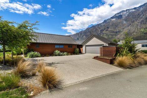 Photo of property in 36 Orford Drive, Jacks Point, Queenstown, 9371