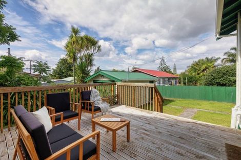 Photo of property in 22 Rimu Street, New Lynn, Auckland, 0600
