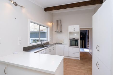 Photo of property in 17 Oberon Street, Stratford, 4332