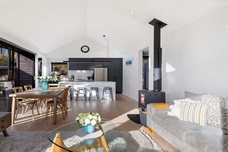 Photo of property in 2 Kotuku Lane, Hobsonville, Auckland, 0616