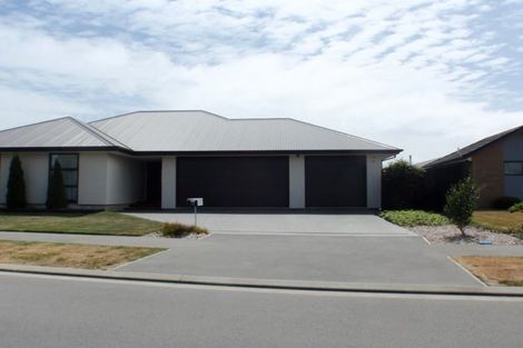 Photo of property in 10 Loeb Place, Rolleston, 7614