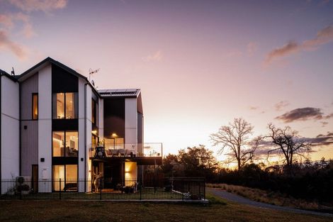 Photo of property in 31 Lakewood Lane, Cambridge, 3434