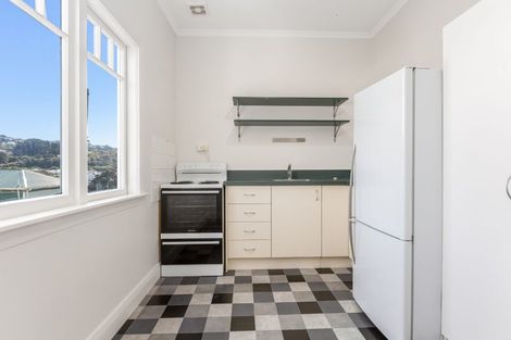 Photo of property in 8 Blythe Street, Berhampore, Wellington, 6023