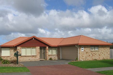 Photo of property in 3 San Antonio Way, Henderson, Auckland, 0612