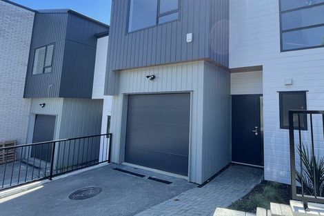 Photo of property in 355c Beach Road, Campbells Bay, Auckland, 0630