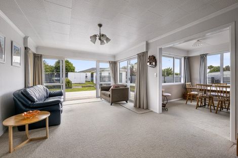 Photo of property in 4 Regan Street, Stratford, 4332