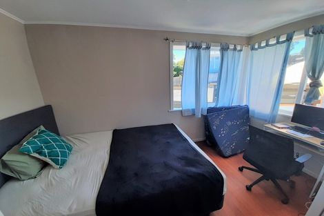 Photo of property in 1/46 Lyttelton Avenue, Forrest Hill, Auckland, 0620