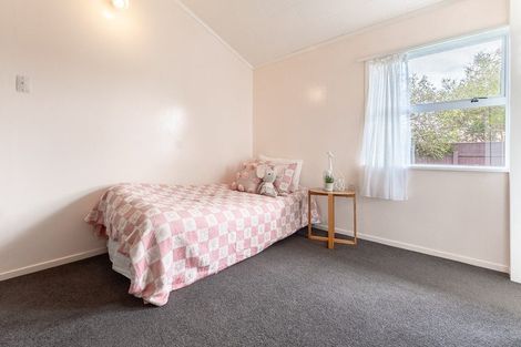 Photo of property in 13 Hicks Crescent, Waikanae Beach, Waikanae, 5036