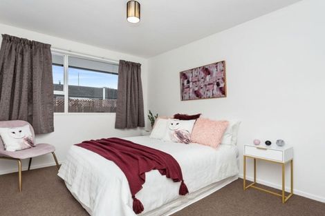 Photo of property in 8 Ashwood Street, Parklands, Christchurch, 8083