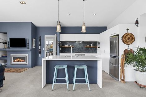 Photo of property in 11 Warbler Lane, Albert Town, Wanaka, 9305