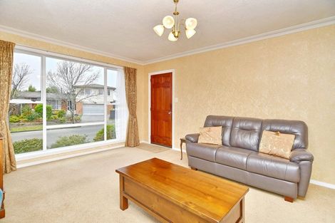 Photo of property in 1 Larkhill Place, Russley, Christchurch, 8042