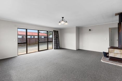 Photo of property in 402a Ngatai Road, Bellevue, Tauranga, 3110