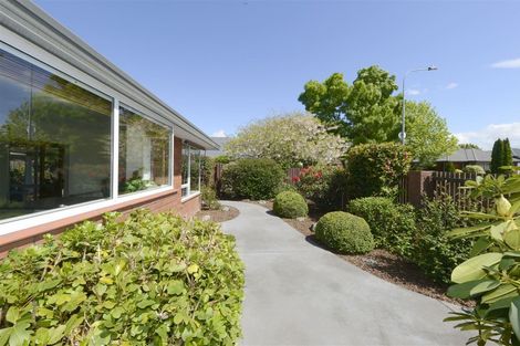 Photo of property in 64 Apsley Drive, Avonhead, Christchurch, 8042