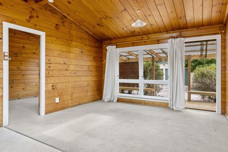 Photo of property in 47 Whakaipo Avenue, Taupo, 3330