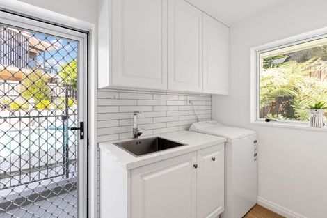 Photo of property in 7 Assisi Street, Mount Pleasant, Christchurch, 8081