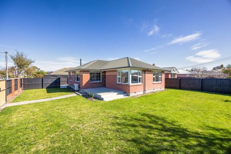 Photo of property in 1/5a Rossiter Avenue, Redwood, Christchurch, 8051