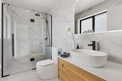 Photo of property in 44 Drumbuoy Drive, Flat Bush, Auckland, 2019