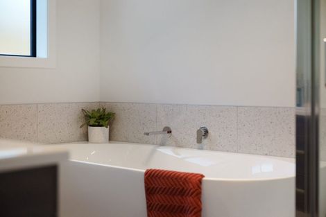 Photo of property in 13 Mural Drive, Katikati, 3129