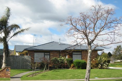 Photo of property in 12 Edgewater Grove, Whakatane, 3120
