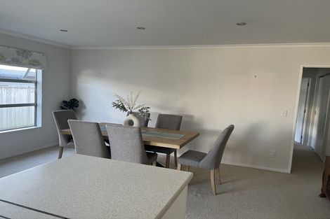 Photo of property in 88a/1 Endeavour Drive, Whitby, Porirua, 5024