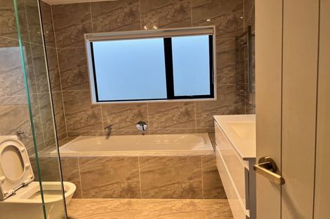 Photo of property in 51 Pitoitoi Drive, Riverhead, 0820