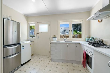 Photo of property in 3b Vogel Street, Cambridge, 3434