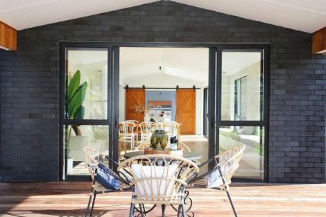 Photo of property in 6 Will Cooper Way, Tuakau, 2121