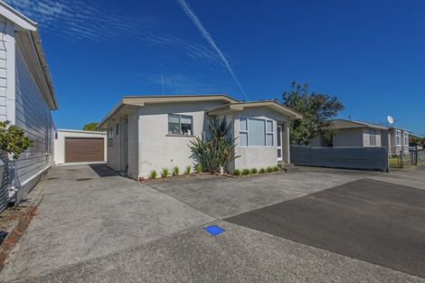 Photo of property in 228 Grey Street, Palmerston North, 4414