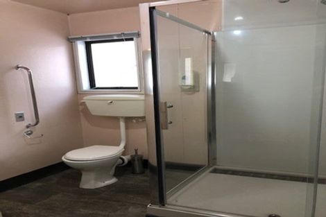 Photo of property in Tranquil Lodge Backpackers, 440 Manchester Street, St Albans, Christchurch, 8014