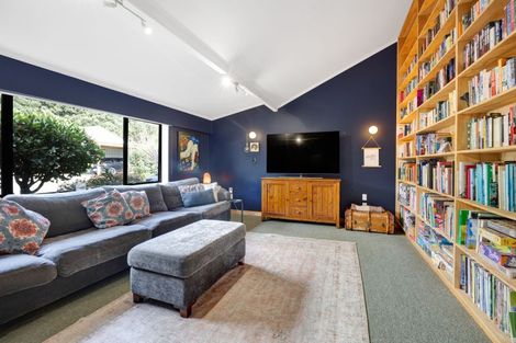 Photo of property in 515 Carrington Road, Hurworth, New Plymouth, 4371