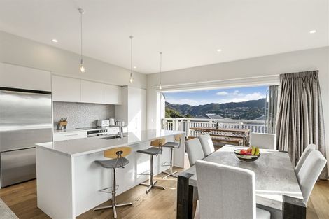 Photo of property in 74u5 Jubilee Road, Khandallah, Wellington, 6035