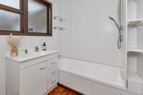 Photo of property in 4 Hilltop Avenue, Morningside, Whangarei, 0110