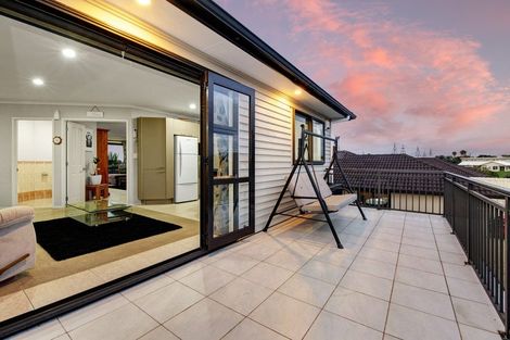 Photo of property in 15 The Rise, Gulf Harbour, Whangaparaoa, 0930