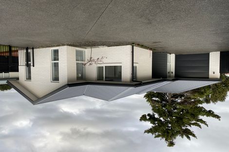 Photo of property in 2/230 Grahams Road, Burnside, Christchurch, 8053