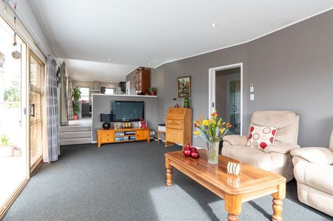 Photo of property in 26 Realm Place, Massey, Auckland, 0614