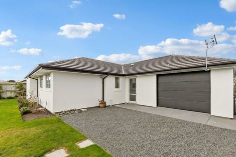 Photo of property in 4 William Hyde Place, Darfield, 7510