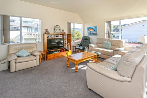 Photo of property in 104a Hunt Road, Whangamata, 3620