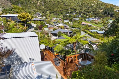Photo of property in 14 Arthur Crescent, Waikawa, Picton, 7220