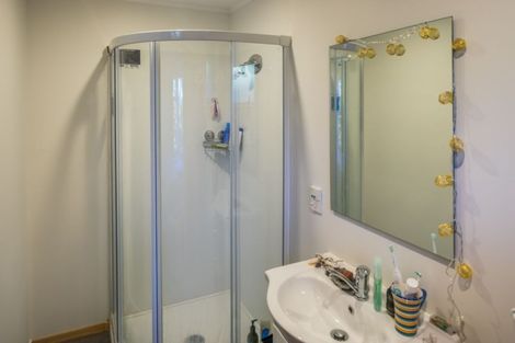 Photo of property in 71 Mills Road, Brooklyn, Wellington, 6021