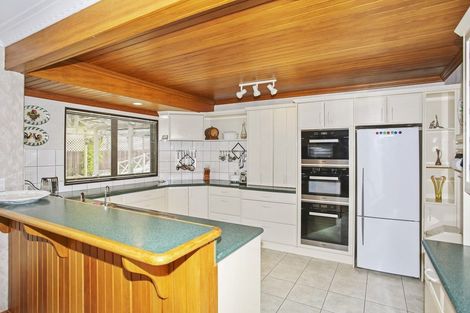 Photo of property in 6 Kowhai Place, Pukekohe, 2120
