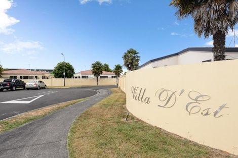 Photo of property in 13 Sudbury Court, Rototuna North, Hamilton, 3210