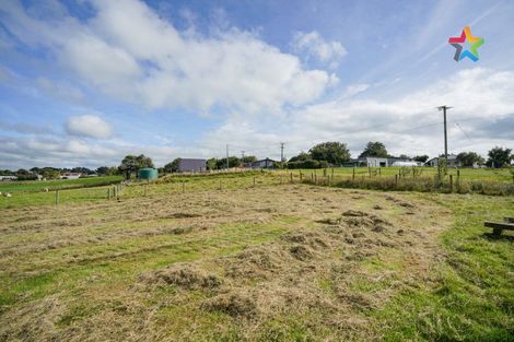 Photo of property in 72 Kirkoswald Street, Wallacetown, 9816