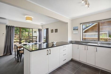 Photo of property in 4/86 Donald Street, Karori, Wellington, 6012