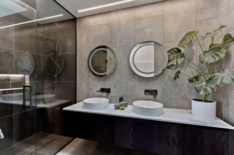 Photo of property in 24 Double Cone Road, Jacks Point, Queenstown, 9371