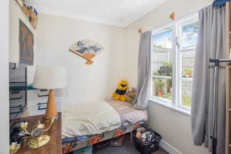 Photo of property in 57 Maupuia Road, Maupuia, Wellington, 6022