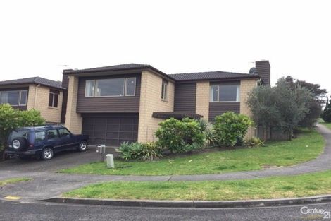 Photo of property in 98 Cyril French Drive, Flat Bush, Auckland, 2016