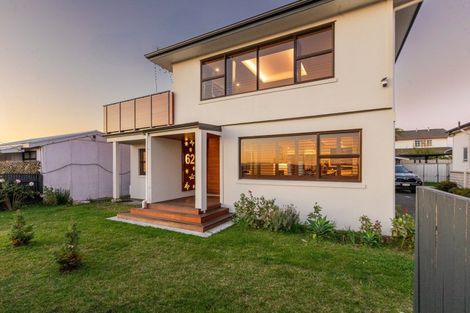 Photo of property in 62 Meeanee Quay, Westshore, Napier, 4110