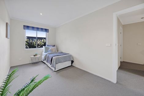 Photo of property in The Strand, 4/16 Ronald Street, Strandon, New Plymouth, 4312