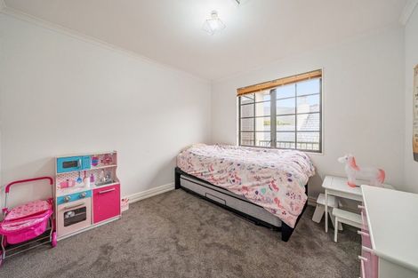 Photo of property in 29 Clearwater Terrace, Brown Owl, Upper Hutt, 5018